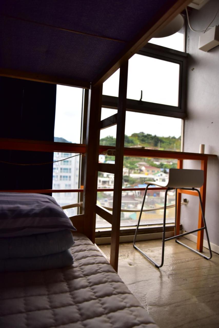 Lifeguesthouse Tongyeong Bagian luar foto