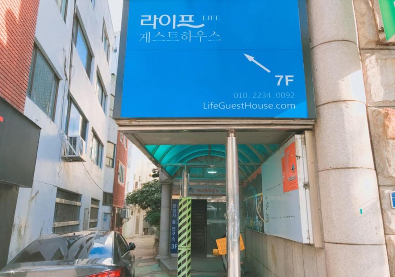 Lifeguesthouse Tongyeong Bagian luar foto